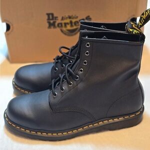 Dr. Martens 1460 8-Eye Nappa Boot - Black Size 13 NWT Unisex